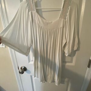 Avenue swing style top 18/20